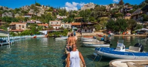 crowded-house-tours-blog-927-young-adults-cabin-cruise-7-day-5